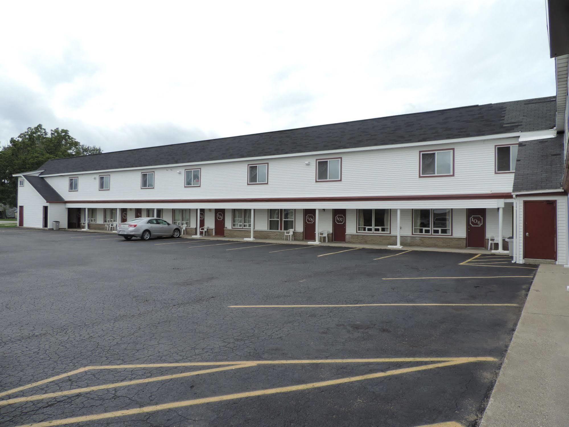 North Country American Inn Kalkaska Eksteriør billede