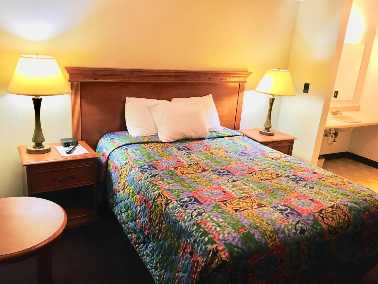 North Country American Inn Kalkaska Eksteriør billede